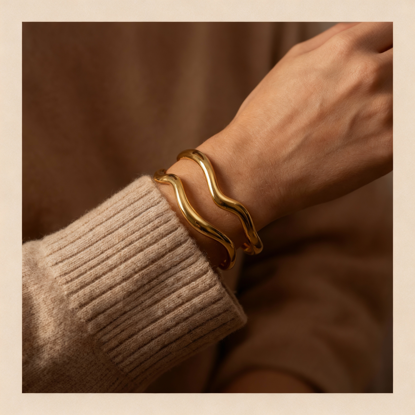 The Golden Wave · Polished Hammered Hollow Cuff
