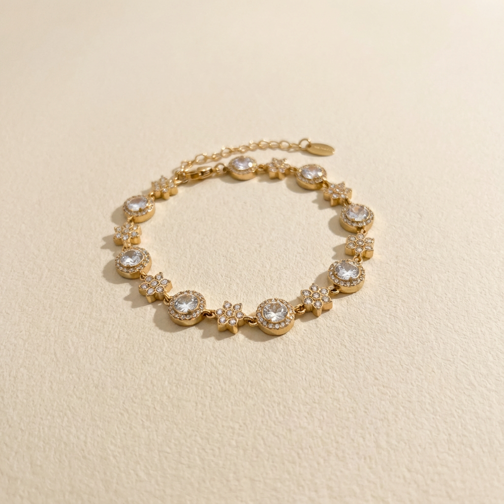 Star & Halo Zircon Bracelet 18K Gold Plated