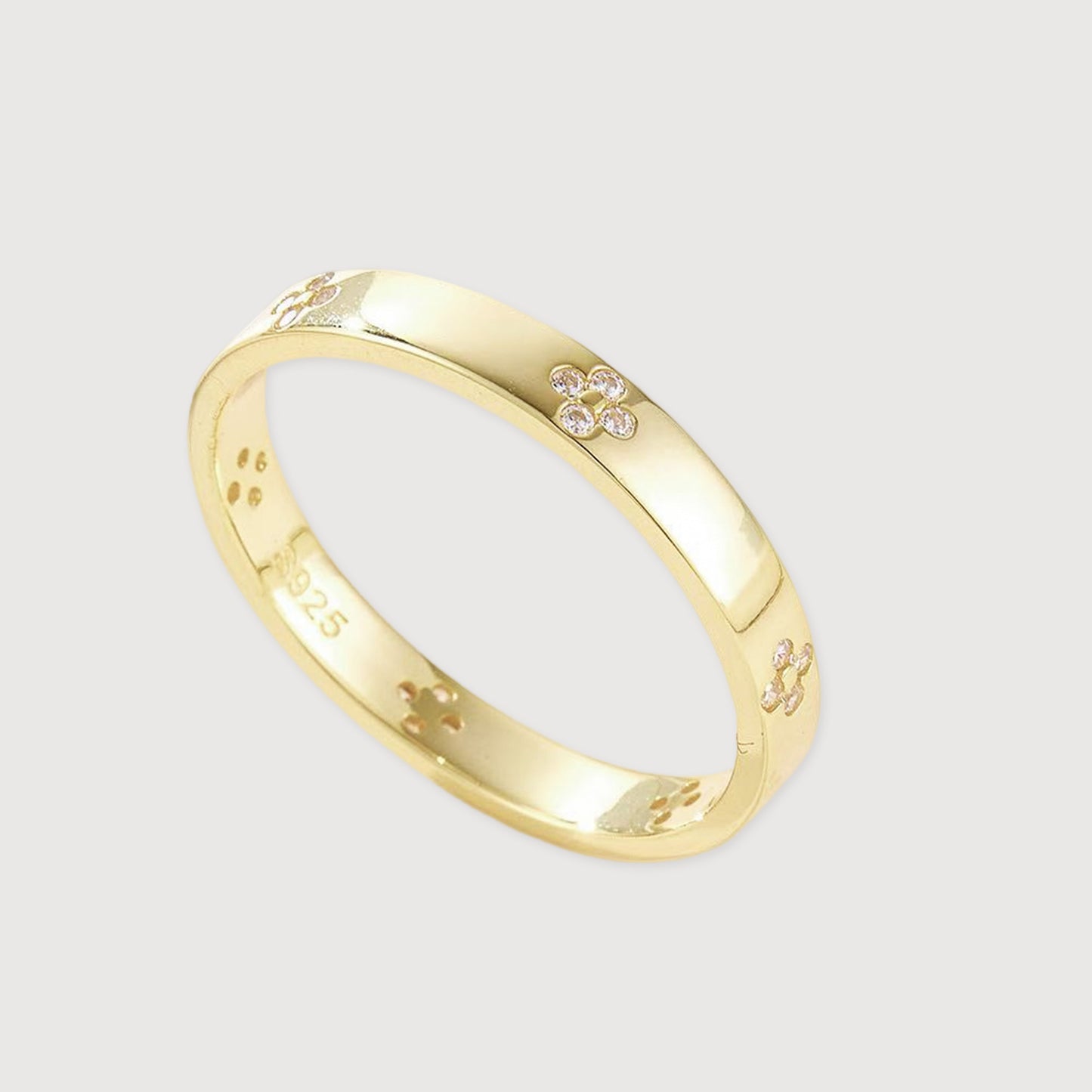 Clover Glow Ring